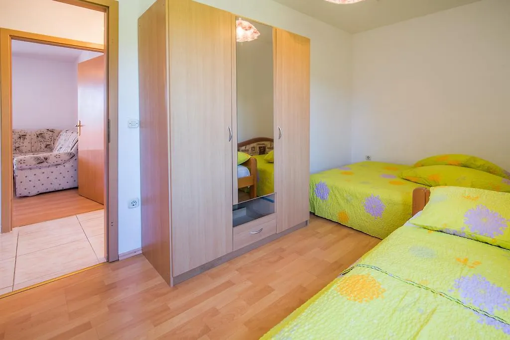 Irena&Dolores Apartments Malinska