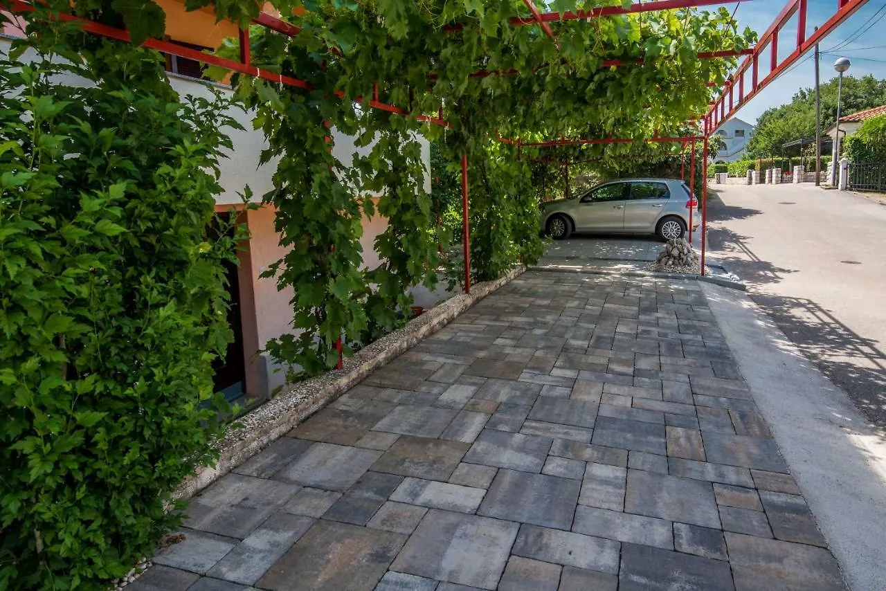 Irena&Dolores Apartments Malinska